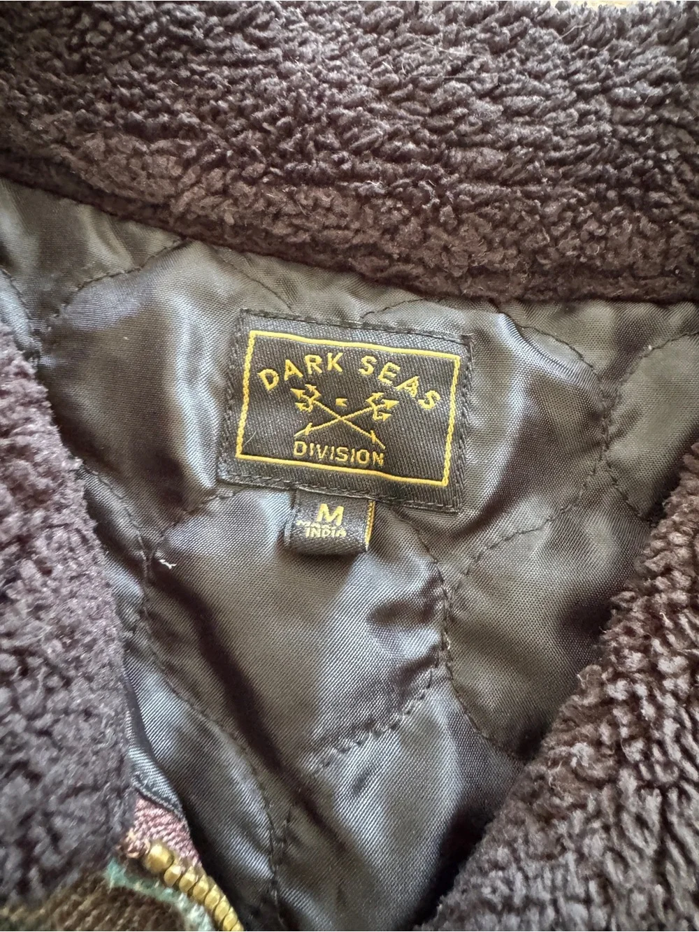 Dark Seas casual lightweight
